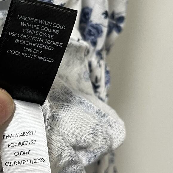 Torrid Micro Floral Babydoll Slub Lace Trim Top Size 3X Blue Milkmaid Prairie - Picture 8 of 8